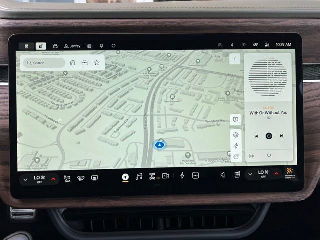 Used 2024 Rivian R1S Adventure image 21