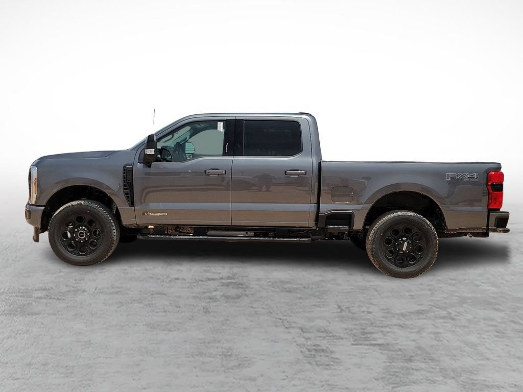New 2026 Ford F250 Lariat w/ Black Appearance Package AWD/4WD image 6