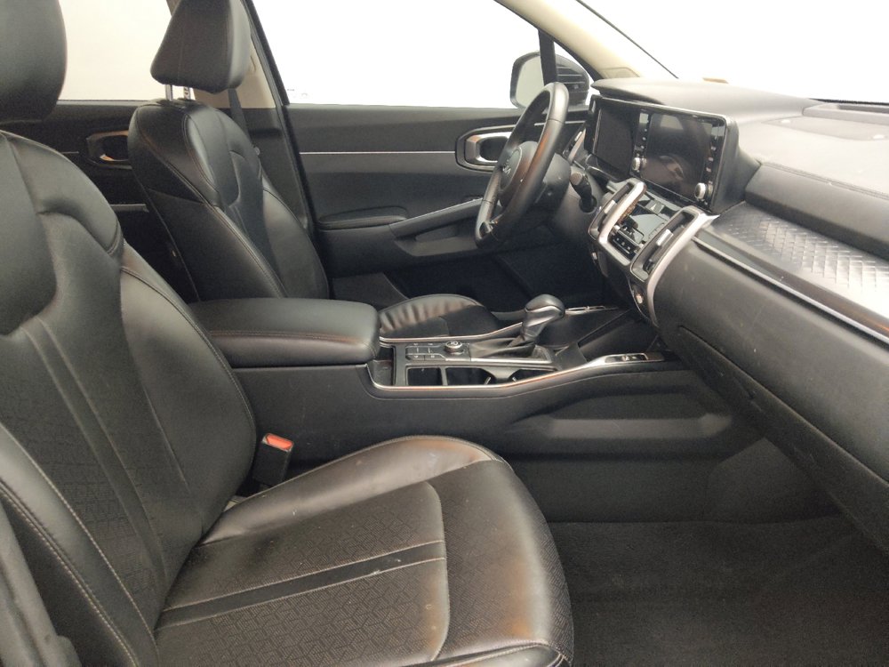Used 2023 Kia Sorento S FWD image 21
