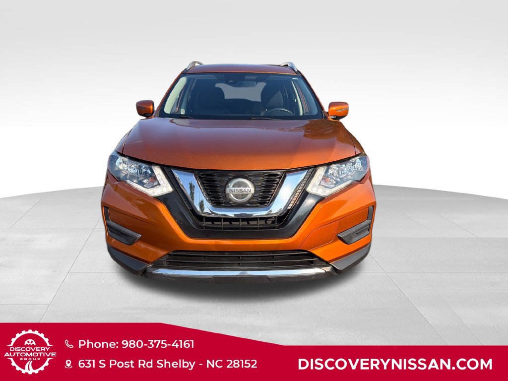 Certified 2019 Nissan Rogue SV FWD image 2