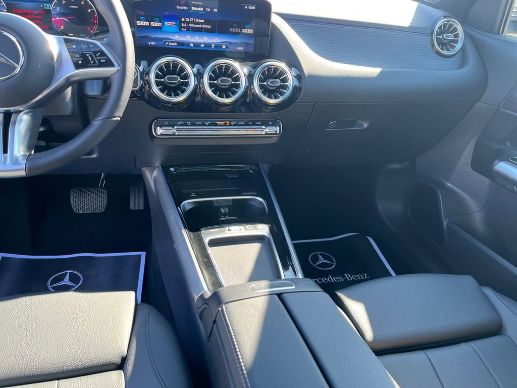 Certified 2026 Mercedes-Benz GLA 250 4MATIC image 11