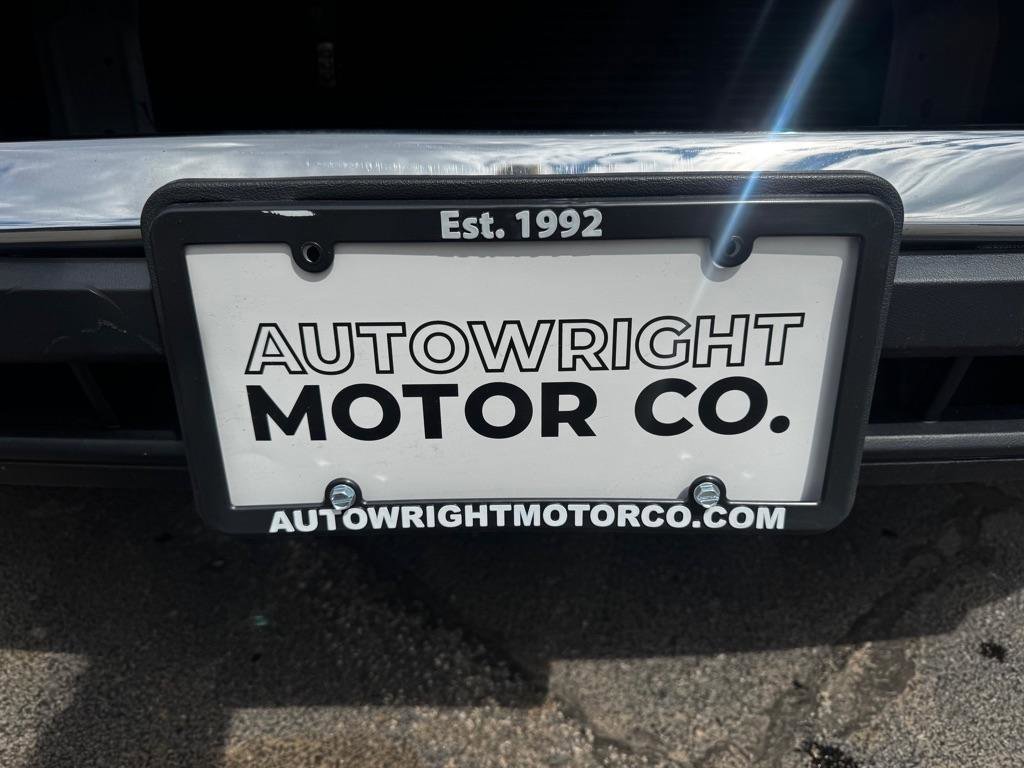 Used 2018 Ford E-450 and Econoline 450 Super Duty w/ Shuttle Bus Prep Package RWD image 17