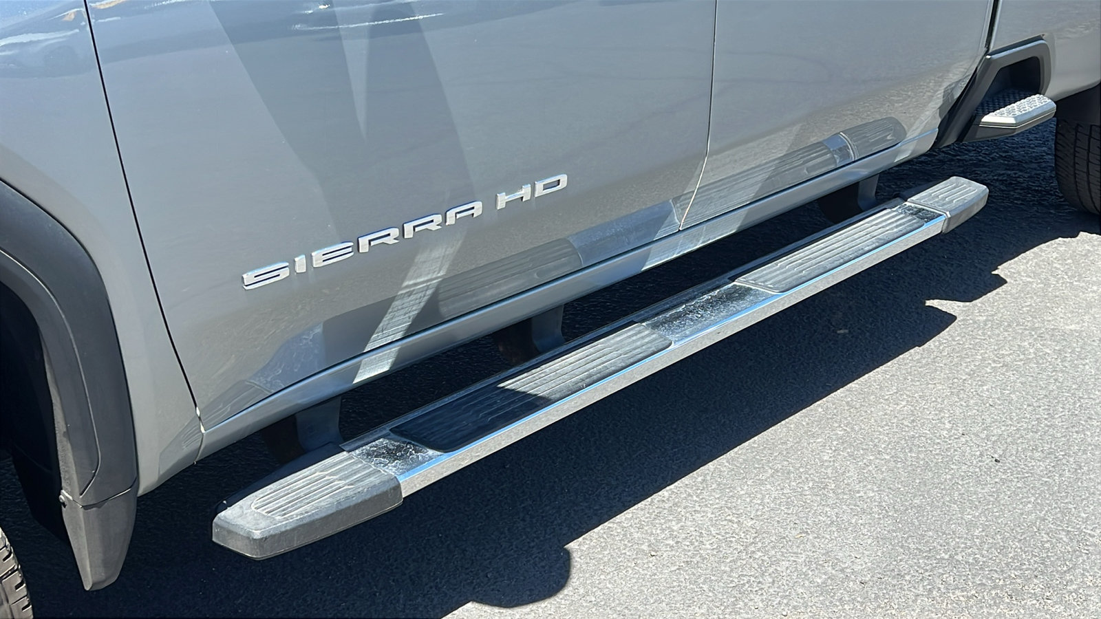 Certified 2024 GMC Sierra 2500 SLT w/ SLT Convenience Package AWD/4WD image 12