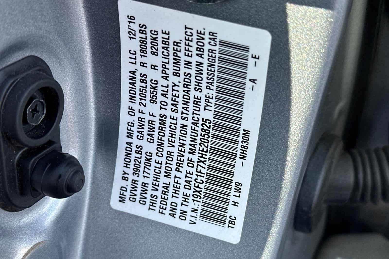 Used 2017 Honda Civic EX-L image 32