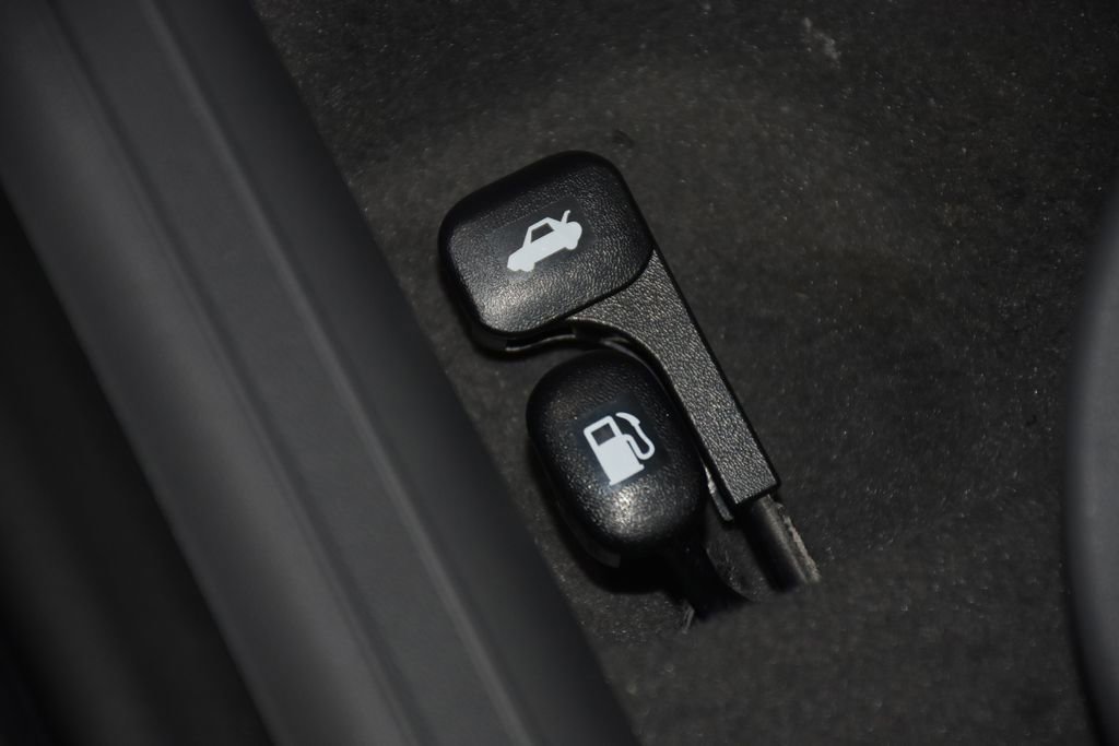 New 2026 Hyundai Elantra Sport image 25