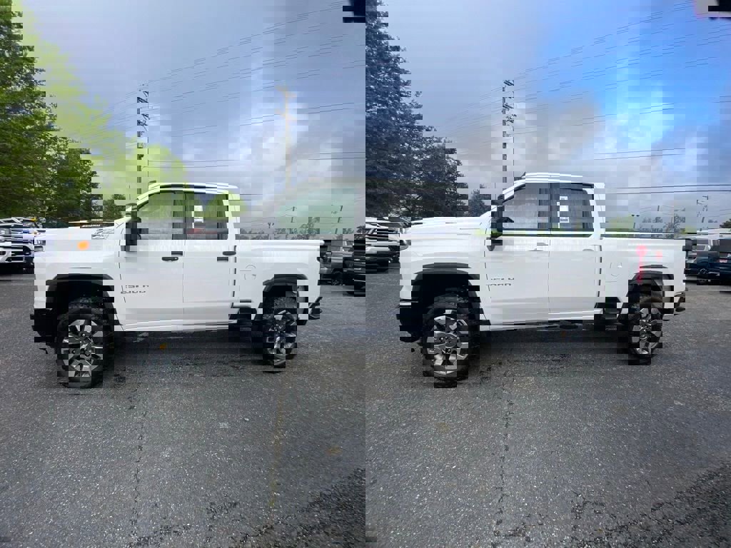New 2025 Chevrolet Silverado 2500 Custom w/ Custom Value Package image 2