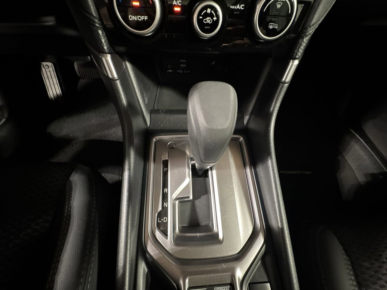 Used 2023 Subaru Forester Premium image 26