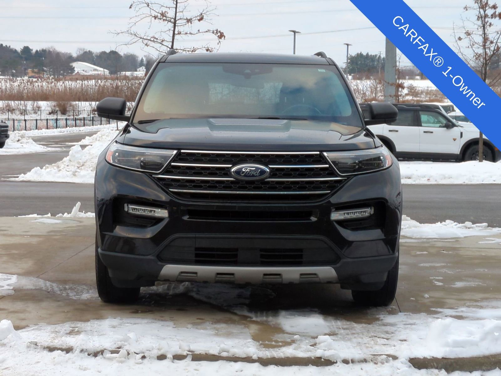 Used 2023 Ford Explorer XLT w/ Equipment Group 202A image 12