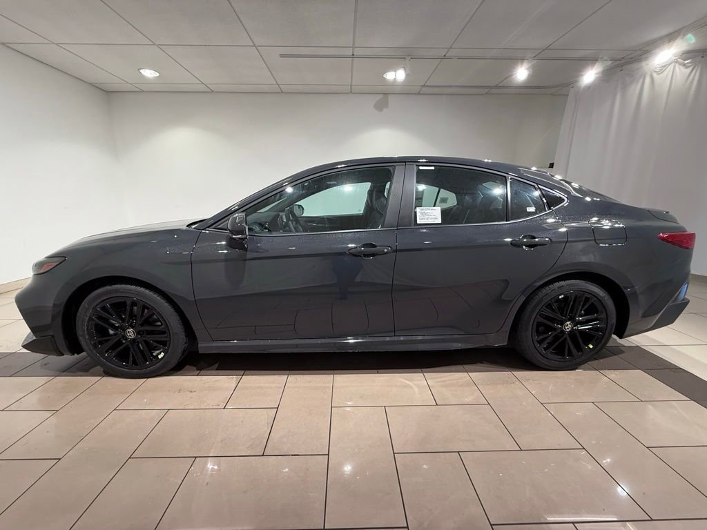 New 2026 Toyota Camry SE image 2