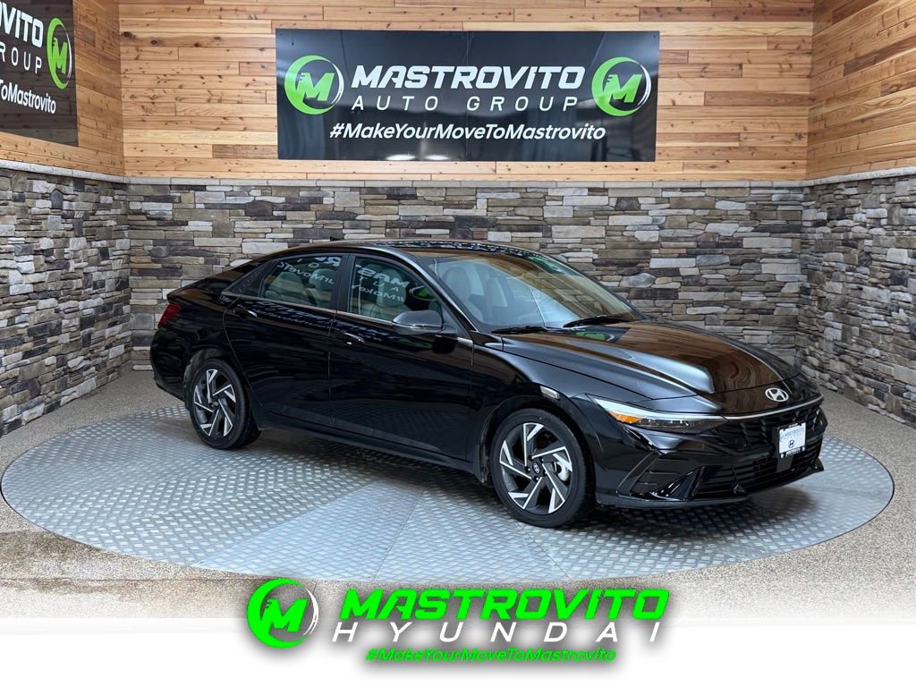 Certified 2025 Hyundai Elantra Limited