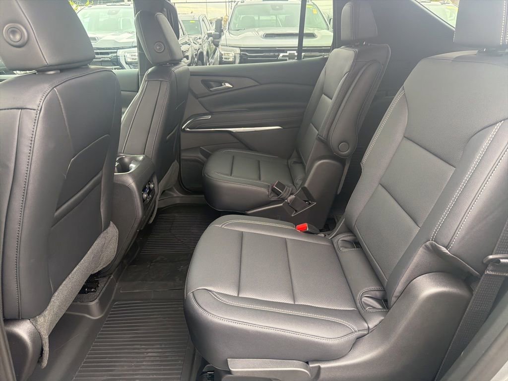 New 2026 Chevrolet Traverse LT w/ Midnight/Sport Edition image 32