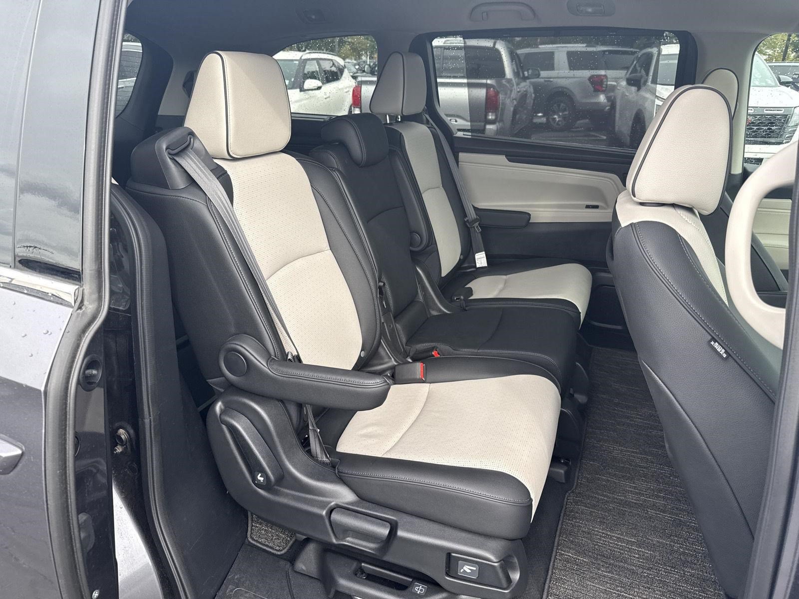 Certified 2026 Honda Odyssey Elite image 23