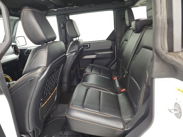 Used 2022 Ford Bronco Badlands w/ Sasquatch Package AWD/4WD image 29