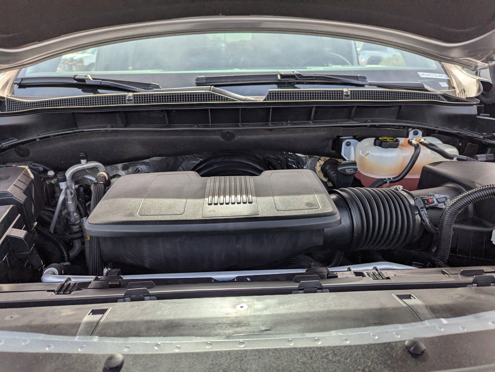 Certified 2025 Chevrolet Suburban Z71 image 31