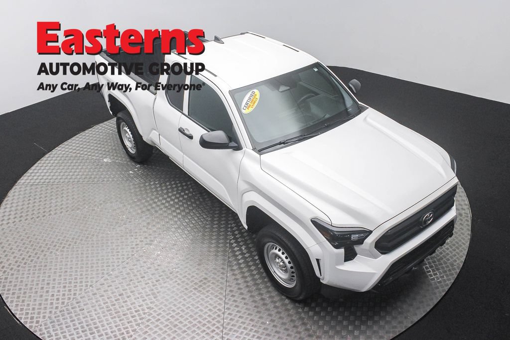 Used 2025 Toyota Tacoma SR RWD image 32