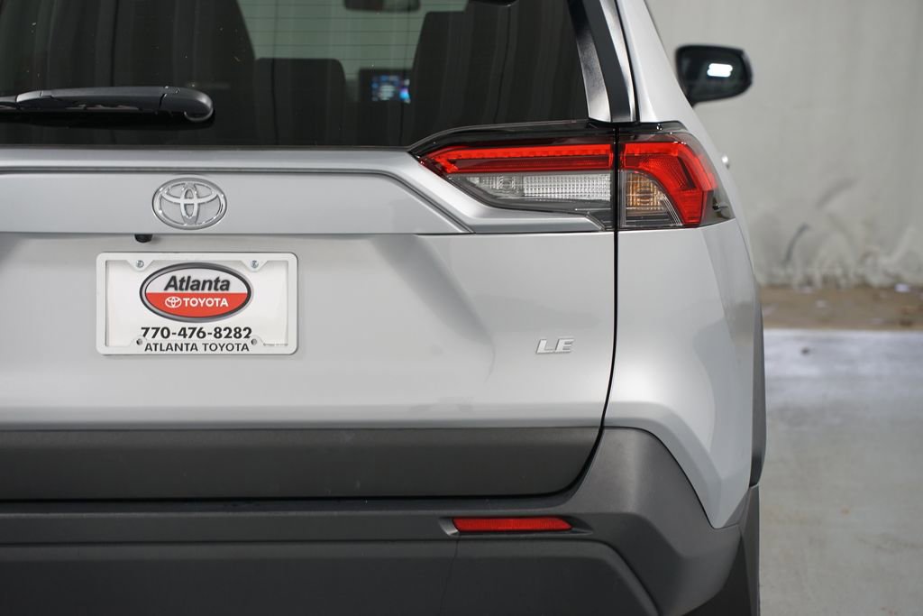 Used 2024 Toyota RAV4 LE image 10