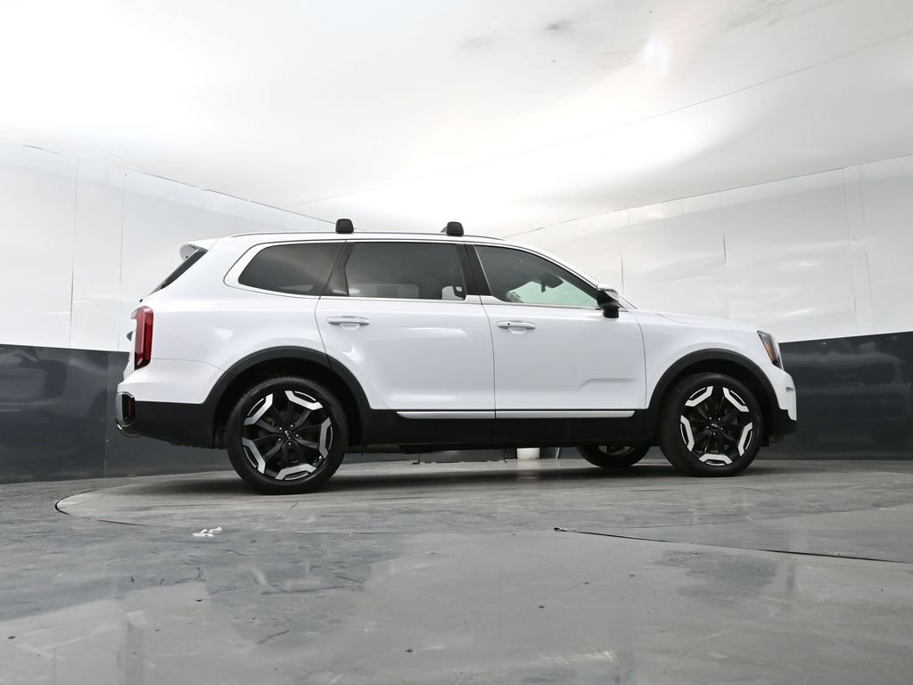 Certified 2024 Kia Telluride S AWD/4WD image 24