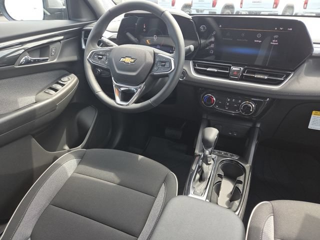 New 2026 Chevrolet TrailBlazer LT w/ LT Cold Weather Package AWD/4WD image 27