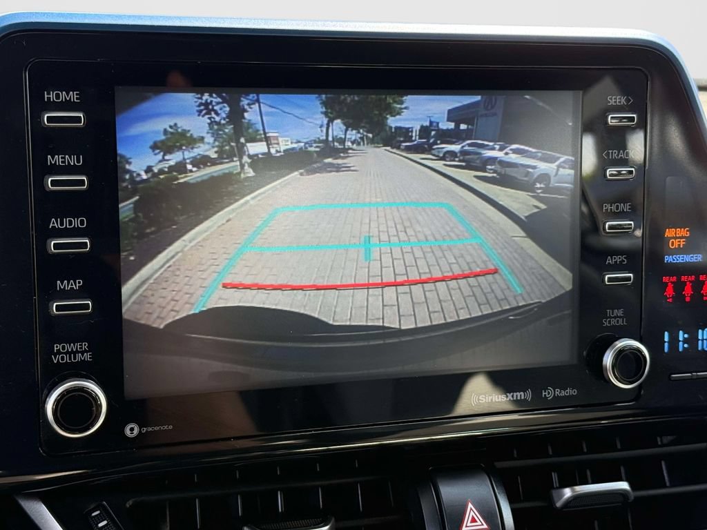 Used 2019 Toyota C-HR XLE FWD image 17