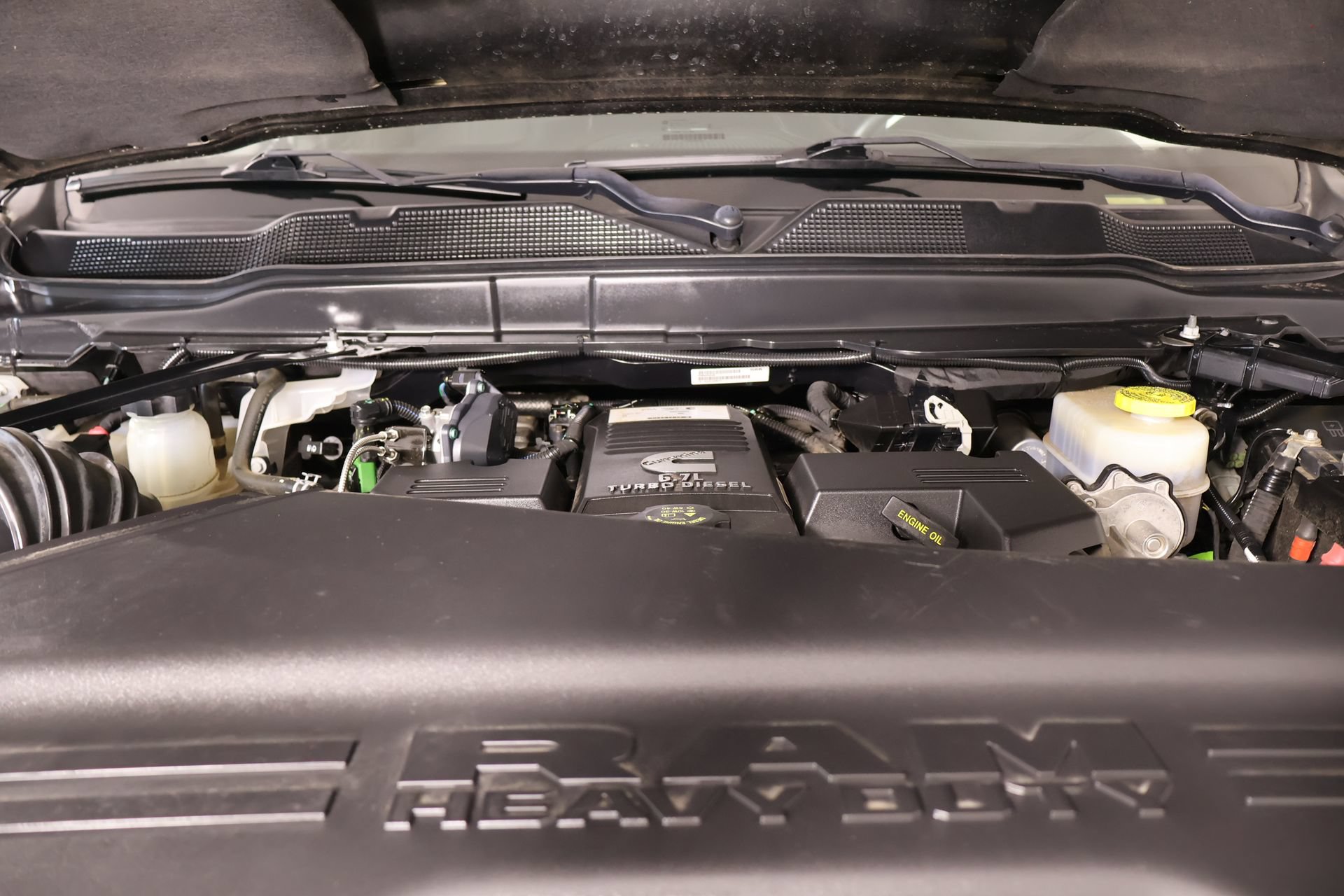 Used 2024 RAM 2500 Limited AWD/4WD image 21