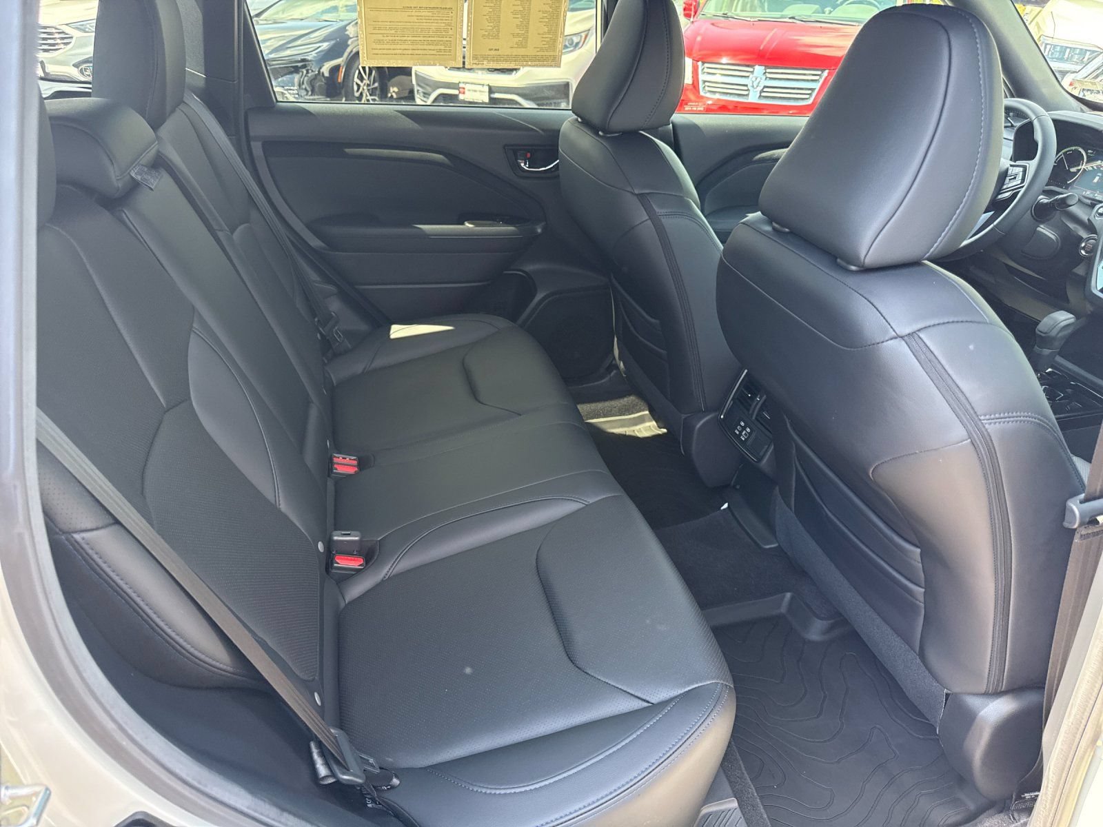 Used 2026 Subaru Forester Limited AWD/4WD image 25