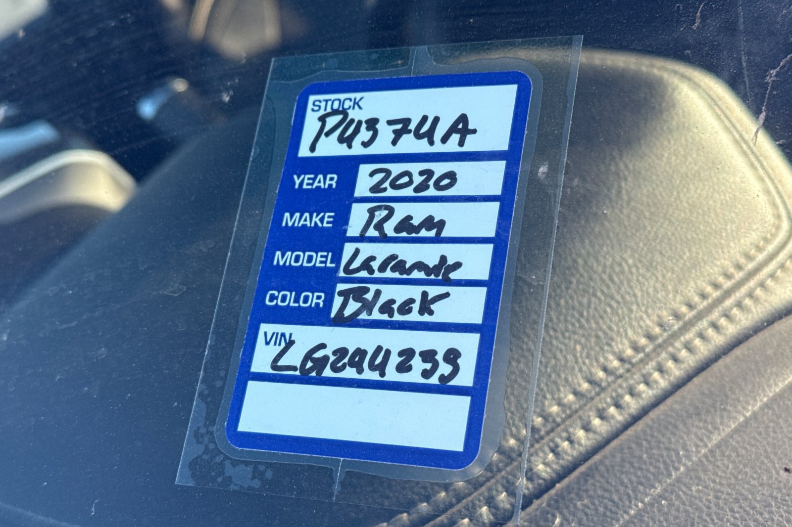 Used 2020 RAM 2500 Laramie w/ Night Edition AWD/4WD image 9