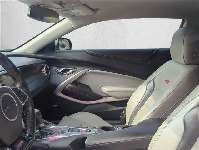 Used 2016 Chevrolet Camaro SS image 10