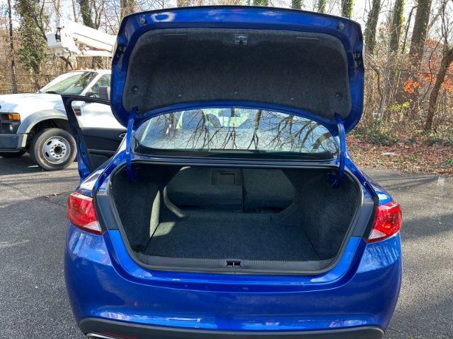 Used 2016 Chrysler 200 Limited image 30