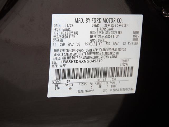 Used 2022 Ford Explorer XLT w/ Equipment Group 202A image 25