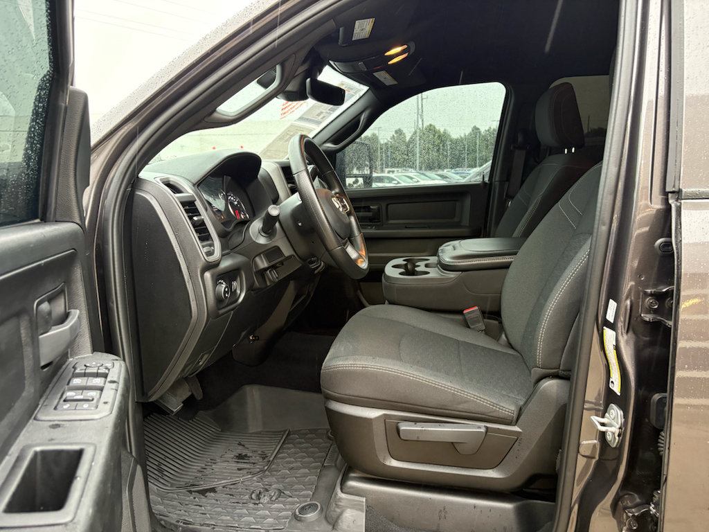 Used 2025 RAM 2500 Tradesman AWD/4WD image 10
