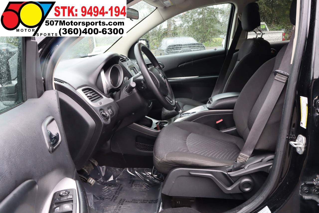 Used 2015 Dodge Journey SXT w/ Flexible Seating Group FWD image 12