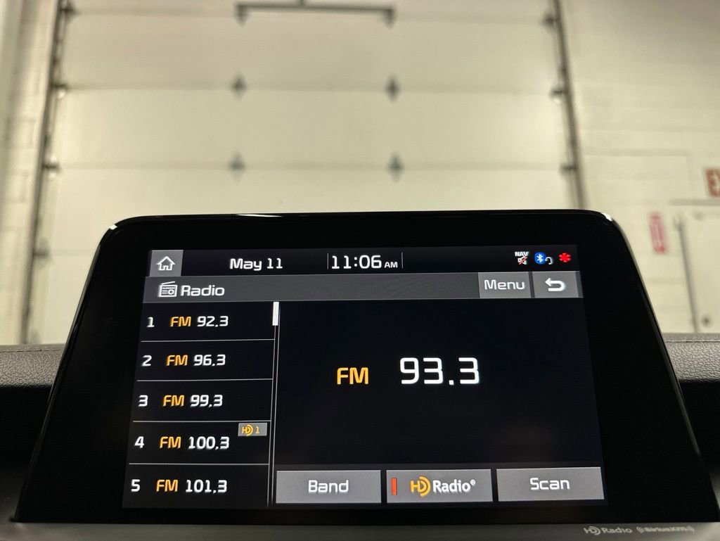 Used 2020 Kia Stinger GT1 AWD/4WD image 29