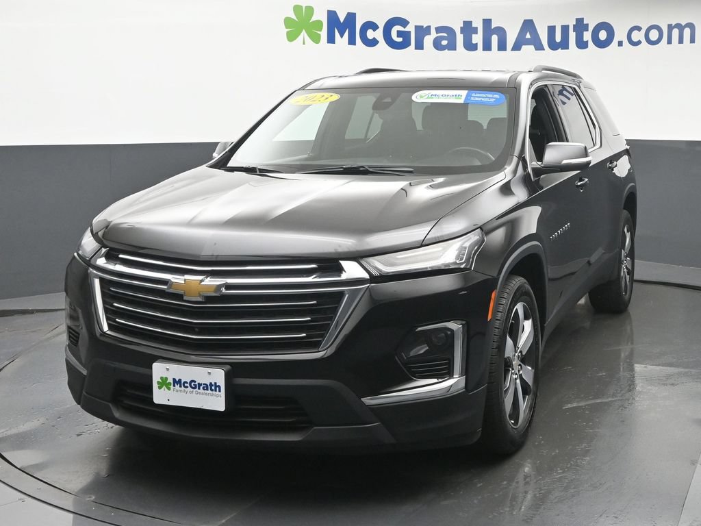 Used 2023 Chevrolet Traverse LT w/ LT Premium Package AWD/4WD image 23