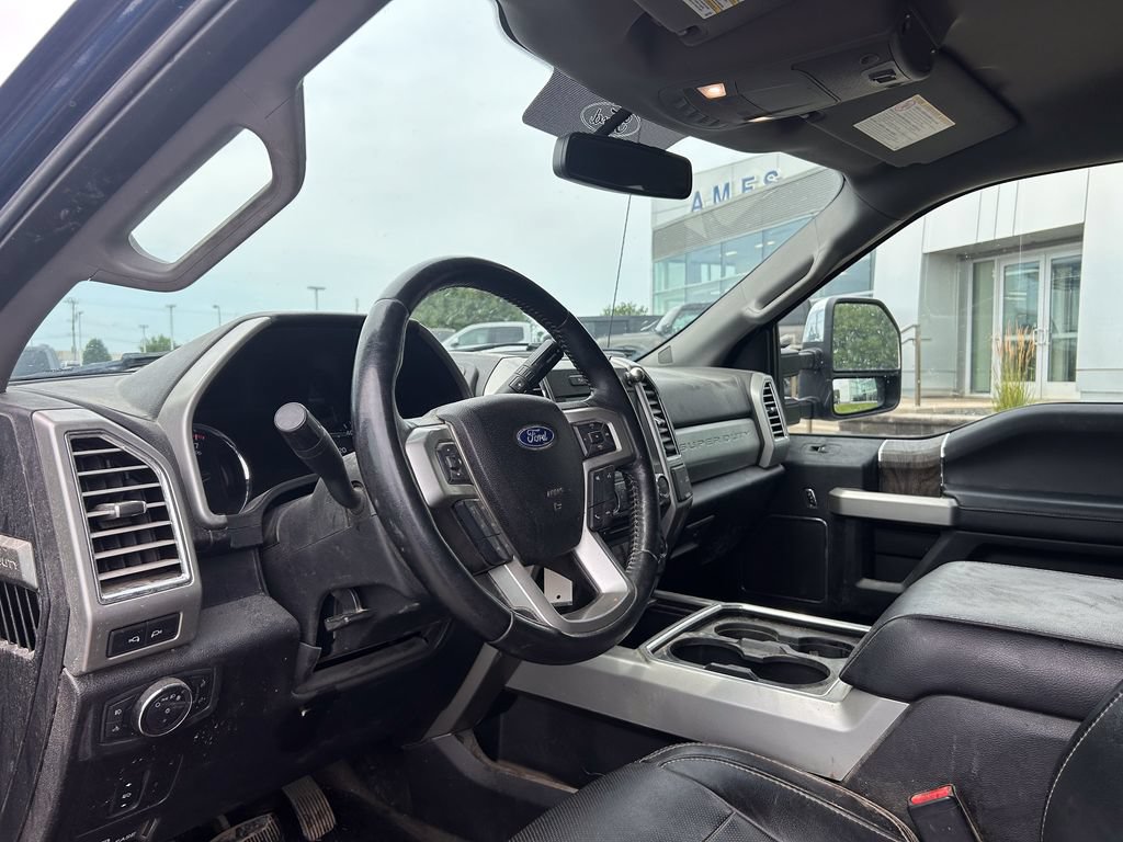 Used 2017 Ford F350 Lariat AWD/4WD image 9