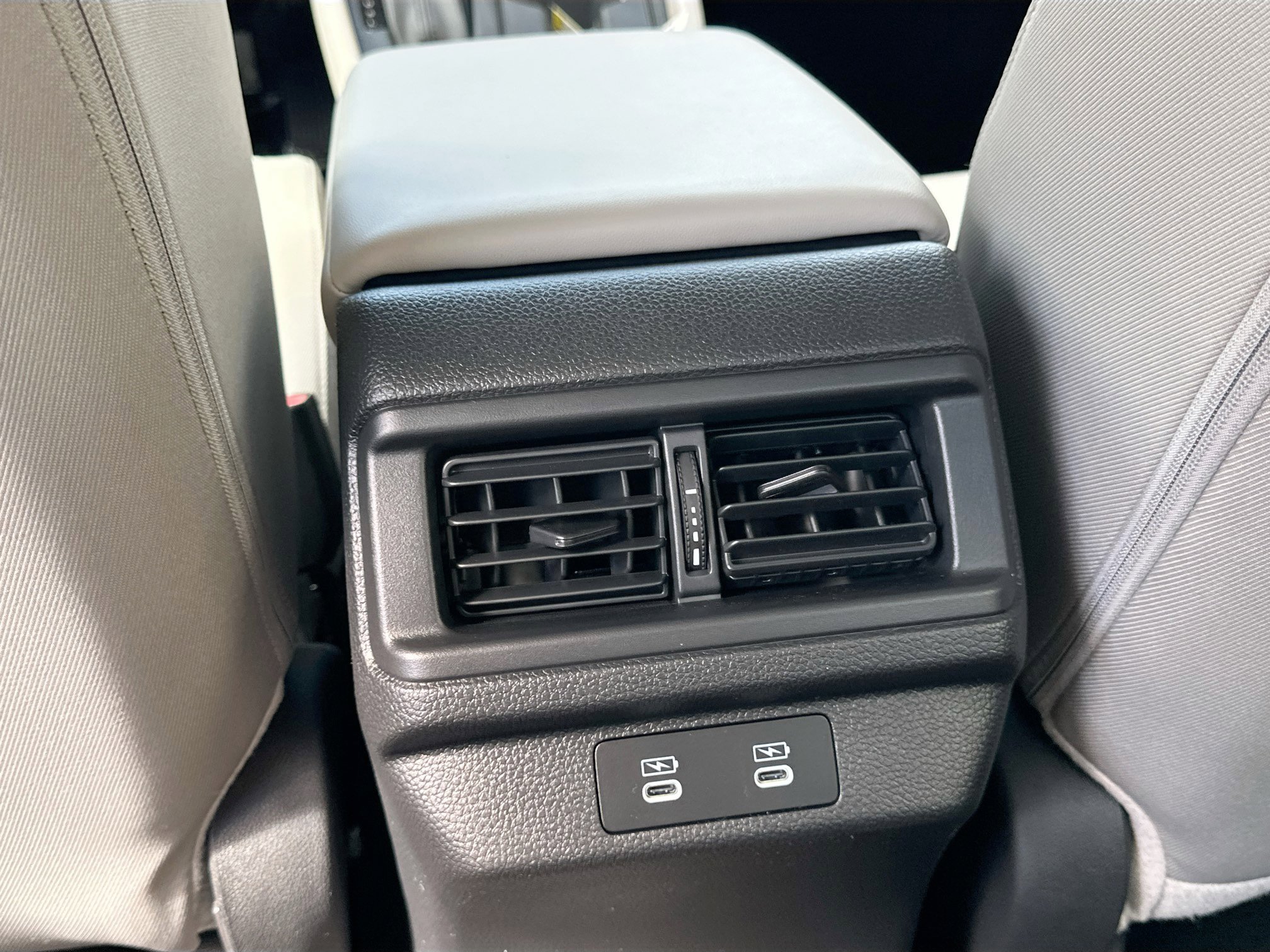 New 2025 Honda Accord SE image 18