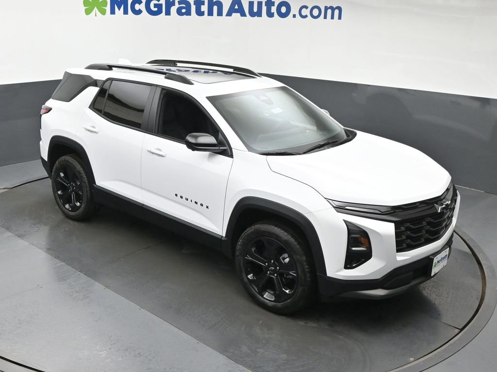 New 2026 Chevrolet Equinox LT w/ Convenience Package II image 3