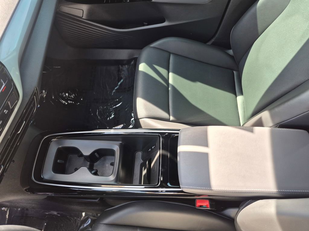 Used 2023 Volkswagen ID.4 Pro S AWD/4WD image 16