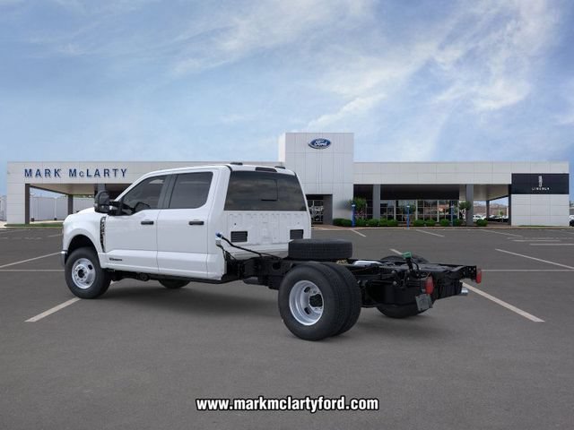 New 2026 Ford F350 XL w/ XL Chrome Package AWD/4WD image 4