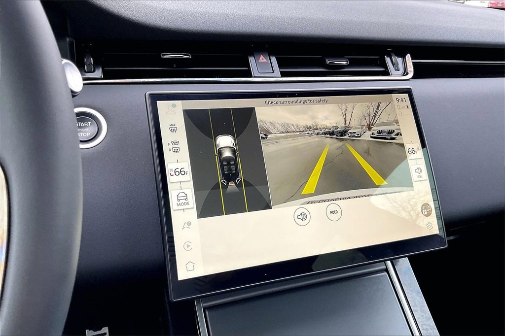 Used 2025 Land Rover Range Rover Evoque Dynamic SE image 14