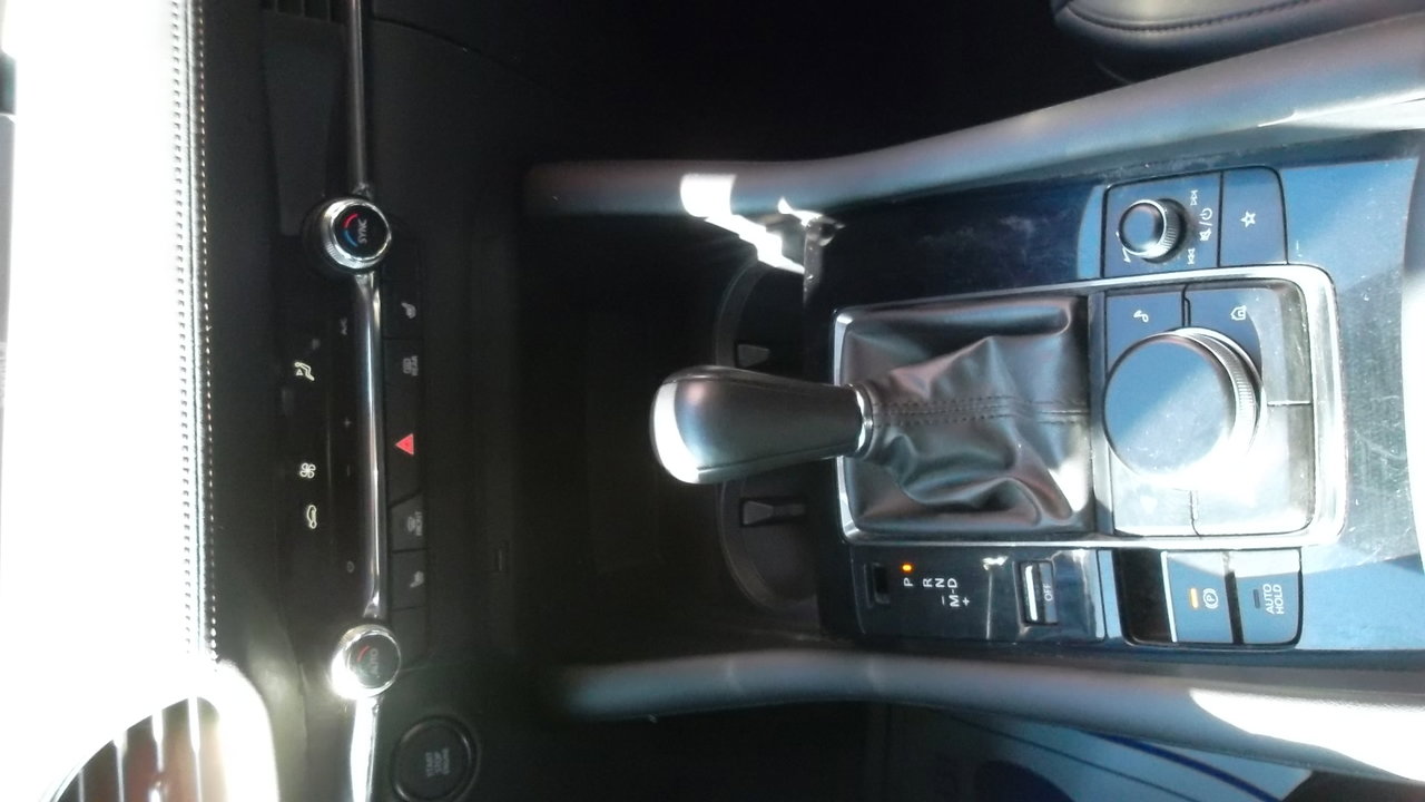 Used 2020 MAZDA MAZDA3 AWD Hatchback w/ Preferred Pkg image 12