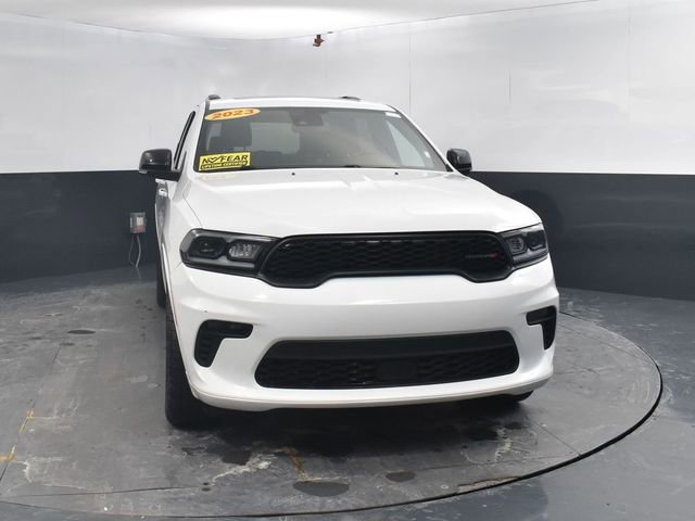 Used 2023 Dodge Durango GT image 2