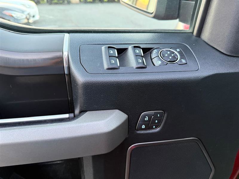 Used 2019 Ford F150 Raptor w/ Equipment Group 802A Luxury AWD/4WD image 33