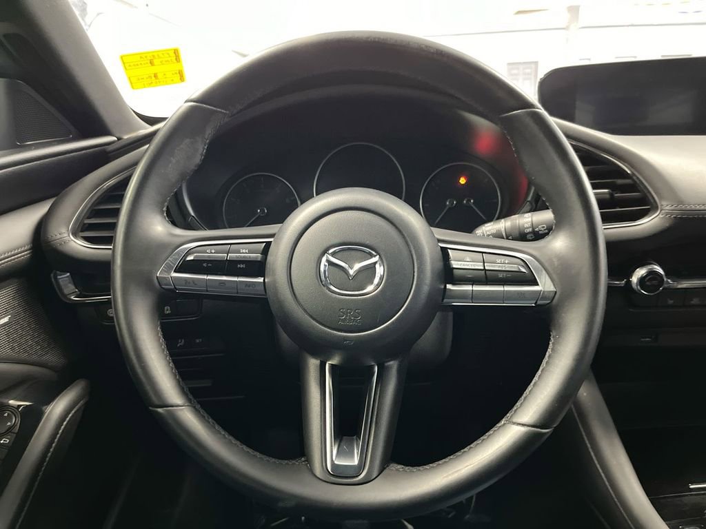 Used 2019 MAZDA MAZDA3 Hatchback w/ Preferred Package image 16