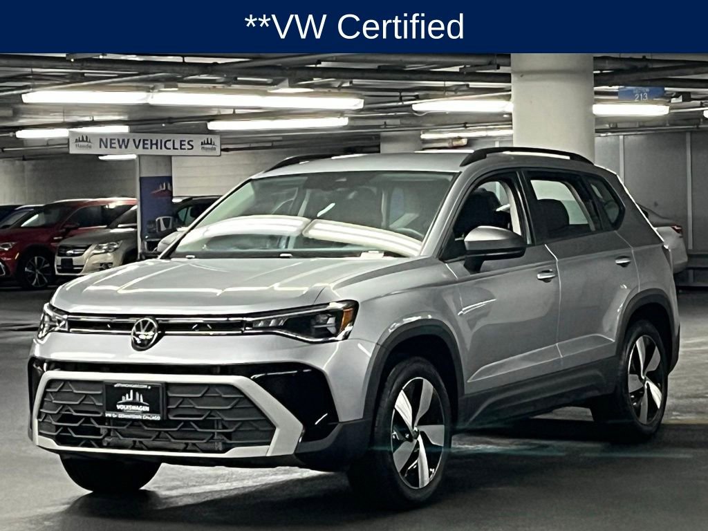 Used 2025 Volkswagen Taos S AWD/4WD image 3