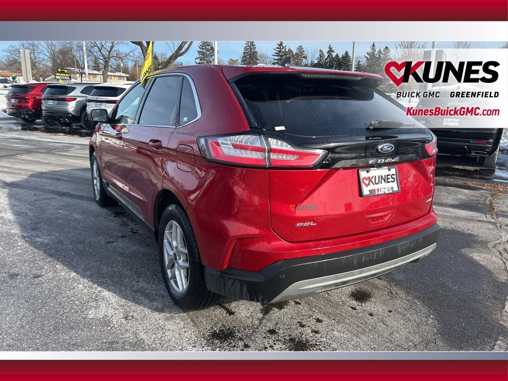 Used 2024 Ford Edge SEL image 9
