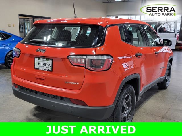 Used 2018 Jeep Compass Sport FWD image 5