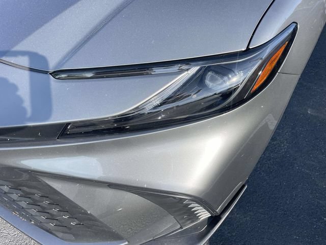 Used 2026 Toyota Camry SE FWD image 4