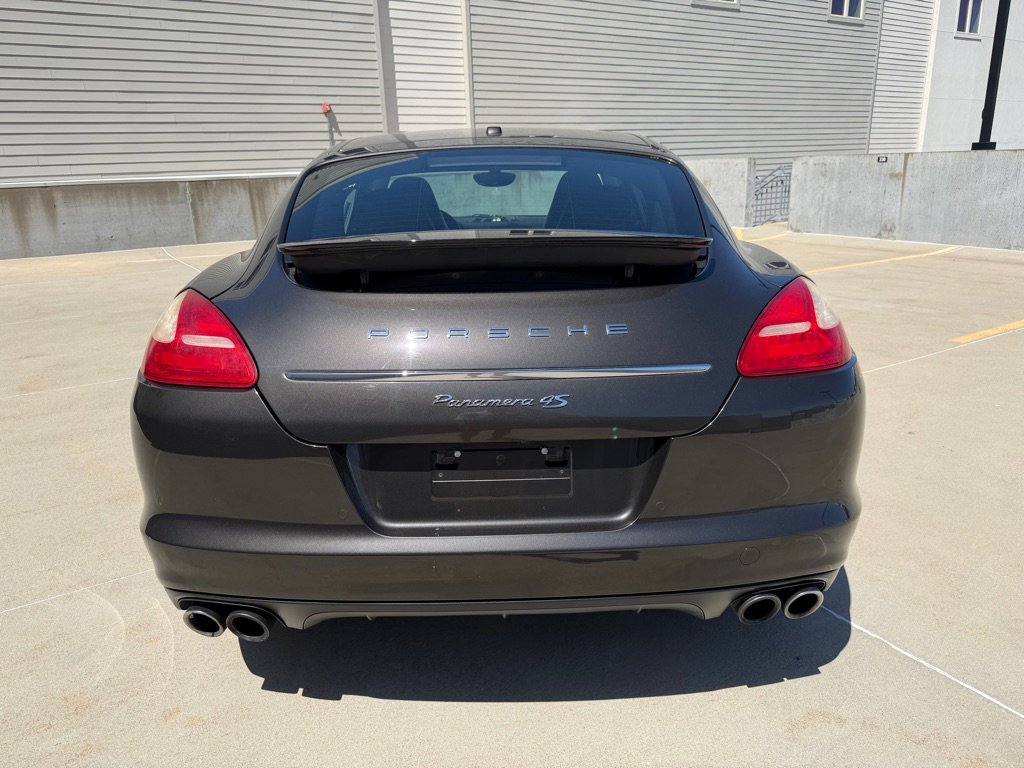 Used 2012 Porsche Panamera S RWD image 4