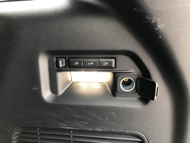 Used 2025 Ford Explorer Platinum RWD image 19