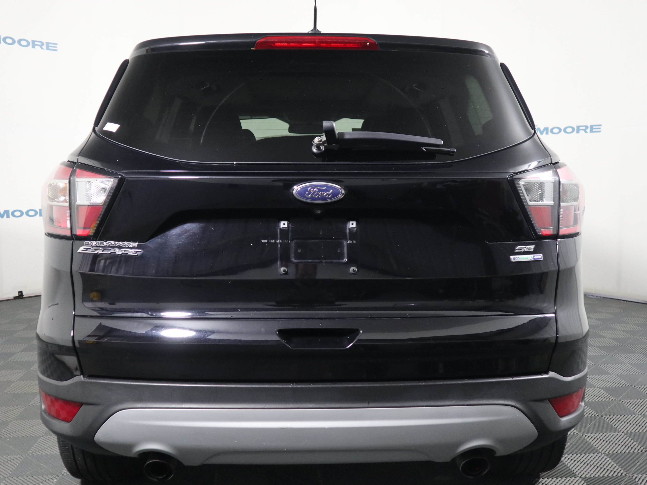 Used 2017 Ford Escape SE w/ SE Cold Weather Package AWD/4WD image 7